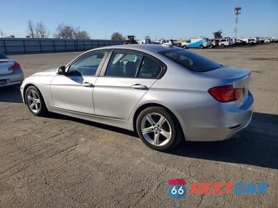 Drugie zdjęcie samochodu z przodu: 2014 BMW 328 D VIN:WBA3D3C51EK154557 - miniatura