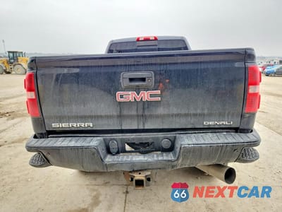 Zdjęcie 6 z 11 samochodu: 2019 GMC SIERRA K2500 DENALI VIN:1GT12SEY2KF234777 - miniatura