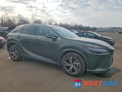 Czwarte zdjęcie samochodu z boku: 2025 LEXUS RX 350 PREMIUM VIN:2T2BAMCA8SC094182 - miniatura