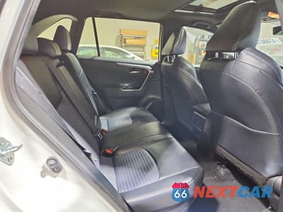 Zdjęcie 11 z 12 samochodu: 2021 TOYOTA RAV4 HYBRID XSE VIN:2T3E6RFV9MW009017 - miniatura