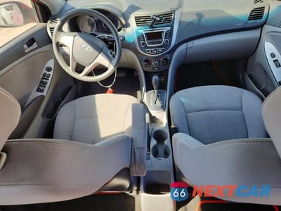 Zdjęcie 8 z 11 samochodu: 2017 HYUNDAI ACCENT SE VIN:KMHCT4AE1HU182538 - miniatura