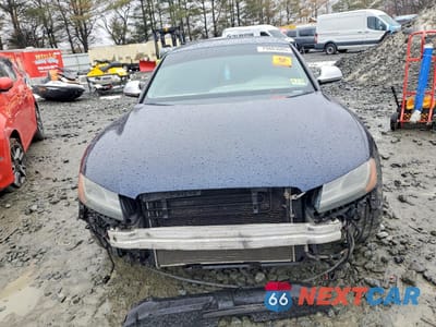 Piąte zdjęcie samochodu w środku: 2009 AUDI S5 QUATTRO VIN:WAURV78T59A046654 - miniatura