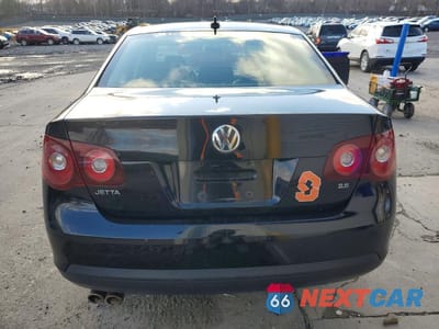 Zdjęcie 6 z 12 samochodu: 2010 VOLKSWAGEN JETTA SE VIN:3VWRZ7AJ3AM036550 - miniatura