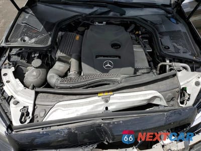 Zdjęcie 11 z 12 samochodu: 2017 MERCEDES-BENZ C 300 VIN:55SWF4JB8HU204279 - miniatura