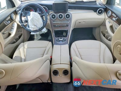 Zdjęcie 8 z 11 samochodu: 2019 MERCEDES-BENZ GLC 350E VIN:WDC0G5EB1KF617713 - miniatura