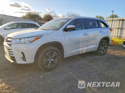 2018 TOYOTA HIGHLANDER LE PLUS 5TDZZRFH3JS256212 - główne zdjęcie licytacji z USA - miniatura