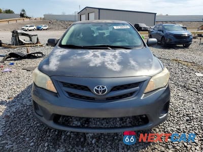 Piąte zdjęcie samochodu w środku: 2011 TOYOTA COROLLA LE VIN:2T1BU4EE0BC672514 - miniatura