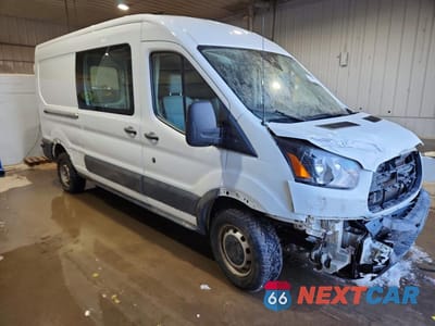 Czwarte zdjęcie samochodu z boku: 2018 FORD TRANSIT T-250 VIN:1FTYR2CM5JKA14968 - miniatura