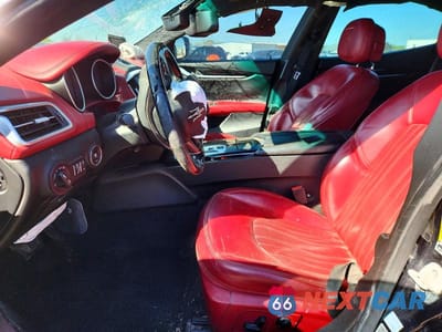 Zdjęcie 7 z 12 samochodu: 2016 MASERATI GHIBLI S VIN:ZAM57RSA3G1185284 - miniatura