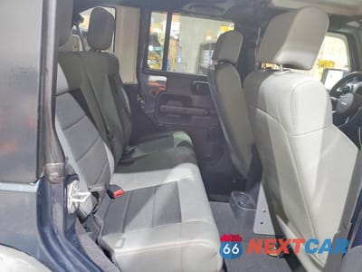 Zdjęcie 11 z 13 samochodu: 2008 JEEP WRANGLER UNLIMITED X VIN:1J4GA39108L571582 - miniatura