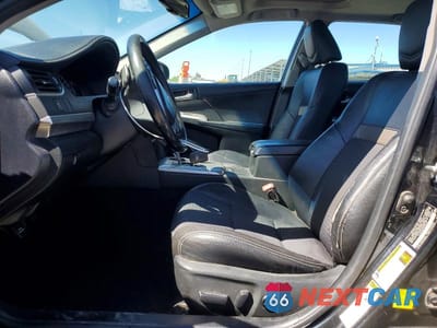 Zdjęcie 7 z 11 samochodu: 2013 TOYOTA CAMRY SE V6 VIN:4T1BK1FK7DU532485 - miniatura