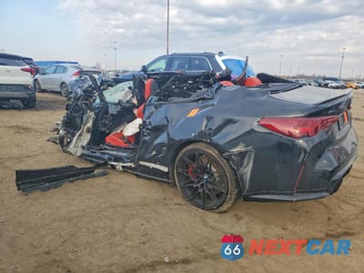 Drugie zdjęcie samochodu z przodu: 2025 BMW M4 COMPETITION VIN:WBS33HK05SCT34082 - miniatura