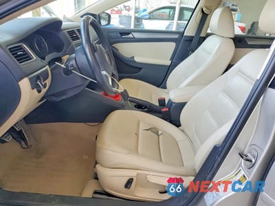 Zdjęcie 7 z 11 samochodu: 2013 VOLKSWAGEN JETTA TDI VIN:3VW3L7AJ1DM274862 - miniatura