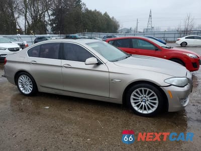 Czwarte zdjęcie samochodu z boku: 2011 BMW 535 XI VIN:WBAFU7C51BC875942 - miniatura