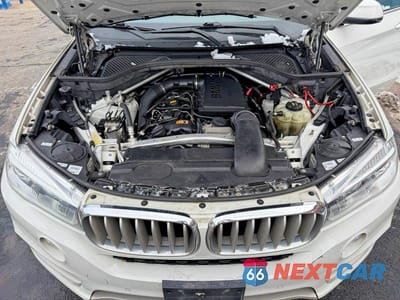 Zdjęcie 7 z 10 samochodu: 2018 BMW X5 XDRIVE35I VIN:5UXKR0C52J0Y02782 - miniatura