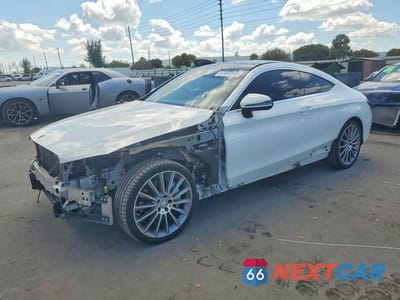 2017 MERCEDES-BENZ C 300 WDDWJ4JBXHF346702 - główne zdjęcie licytacji z USA - miniatura