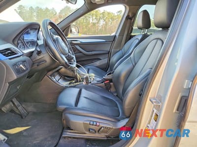 Zdjęcie 7 z 13 samochodu: 2017 BMW X1 SDRIVE28I VIN:WBXHU7C31H5H36455 - miniatura
