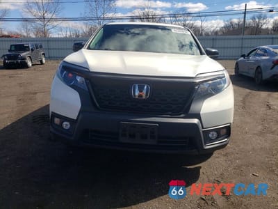 Piąte zdjęcie samochodu w środku: 2019 HONDA PASSPORT SPORT VIN:5FNYF8H26KB017802 - miniatura