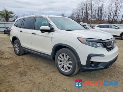 Czwarte zdjęcie samochodu z boku: 2019 HONDA PILOT LX VIN:5FNYF6H19KB086298 - miniatura