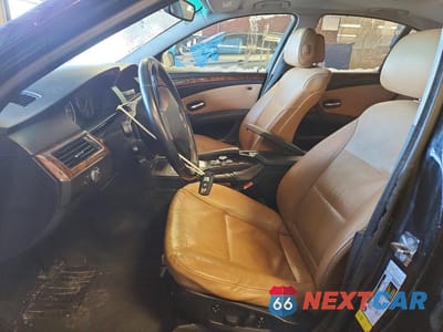 Zdjęcie 7 z 12 samochodu: 2009 BMW 528 I VIN:WBANU535X9C121299 - miniatura
