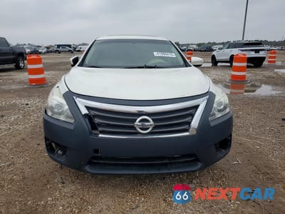 Piąte zdjęcie samochodu w środku: 2013 NISSAN ALTIMA 2.5 VIN:1N4AL3AP2DN468870 - miniatura