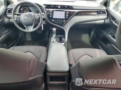 Zdjęcie 8 z 12 samochodu: 2020 TOYOTA CAMRY LE VIN:4T1C11BK7LU007003 - miniatura