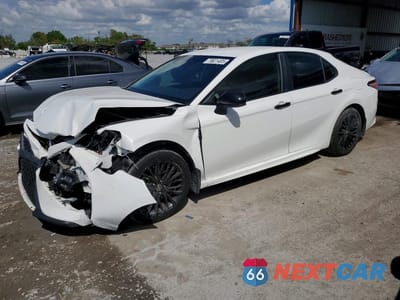 2020 TOYOTA CAMRY SE NIGHTSHADE 4T1G11AK0LU301507 - główne zdjęcie licytacji z USA - miniatura