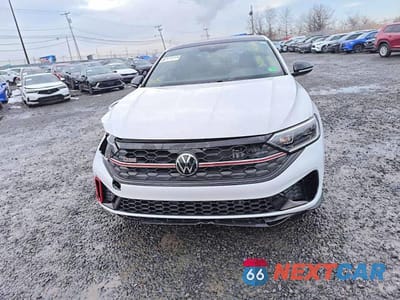 Piąte zdjęcie samochodu w środku: 2023 VOLKSWAGEN JETTA GLI AUTOBAHN VIN:3VW1T7BU9PM032535 - miniatura