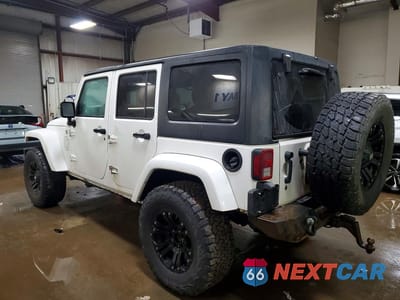 Drugie zdjęcie samochodu z przodu: 2013 JEEP WRANGLER UNLIMITED SAHARA VIN:1C4BJWEG3DL539148 - miniatura