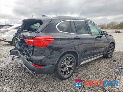 Trzecie zdjęcie samochodu z tyłu: 2017 BMW X1 XDRIVE28I VIN:WBXHT3Z37H4A65107 - miniatura
