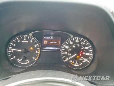 Zdjęcie 9 z 12 samochodu: 2017 NISSAN PATHFINDER S VIN:5N1DR2MM7HC680131 - miniatura
