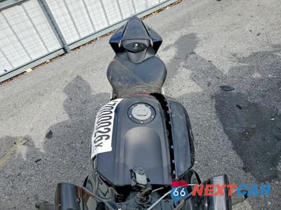 Piąte zdjęcie samochodu w środku: 2024 YAMAHA YZFR7 VIN:JYARM38E4RA013186 - miniatura