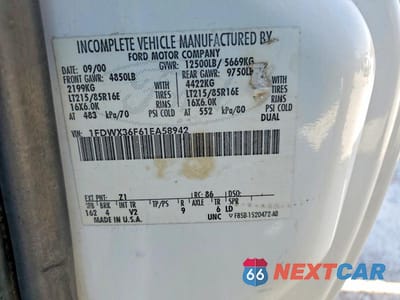 Zdjęcie 10 z 10 samochodu: 2001 FORD F350 SUPER DUTY UTILITY / SERVICE TRUCK VIN:1FDWX36F61EA58942 - miniatura