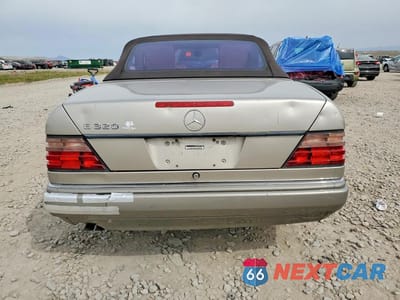 Zdjęcie 6 z 11 samochodu: 1995 MERCEDES-BENZ E 320 VIN:WDBEA66E8SC278587 - miniatura
