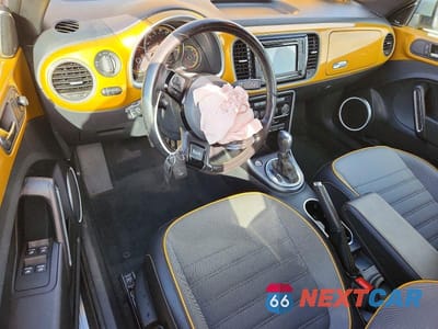 Zdjęcie 8 z 13 samochodu: 2017 VOLKSWAGEN BEETLE DUNE VIN:3VWT17AT7HM808797 - miniatura