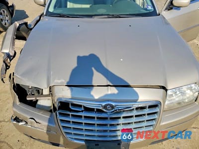 Zdjęcie 11 z 12 samochodu: 2009 CHRYSLER 300 TOURING VIN:2C3LA53V89H506347 - miniatura