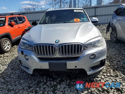 Piąte zdjęcie samochodu w środku: 2017 BMW X5 3.0I VIN:5UXKR0C31H0V73990 - miniatura