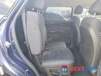 Zdjęcie 11 z 12 samochodu: 2018 KIA SORENTO LX V6 VIN:5XYPGDA51JG391098 - miniatura
