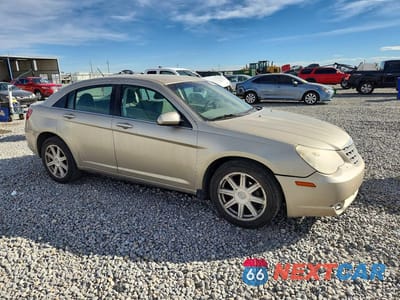 Czwarte zdjęcie samochodu z boku: 2007 CHRYSLER SEBRING TOURING VIN:1C3LC56R27N558988 - miniatura