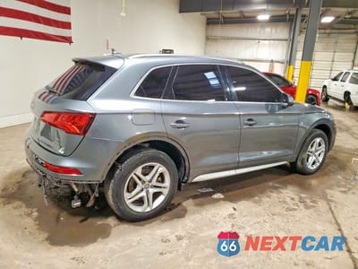 Trzecie zdjęcie samochodu z tyłu: 2018 AUDI Q5 PREMIUM PLUS VIN:WA1BNAFY2J2229342 - miniatura