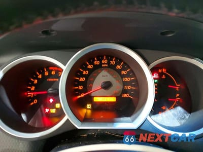 Zdjęcie 9 z 12 samochodu: 2010 TOYOTA TACOMA V6 VIN:3TMMU4FN5AM018380 - miniatura