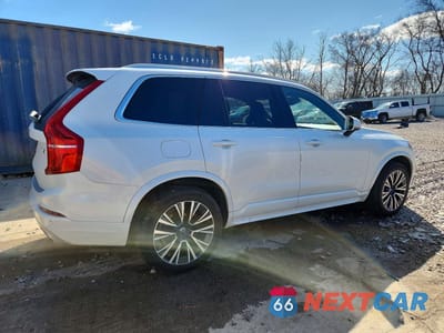Trzecie zdjęcie samochodu z tyłu: 2021 VOLVO XC90 T6 MOMENTUM VIN:YV4A22PK7M1710737 - miniatura