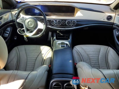 Zdjęcie 8 z 12 samochodu: 2018 MERCEDES-BENZ S 560 VIN:WDDUG8DB5JA414691 - miniatura