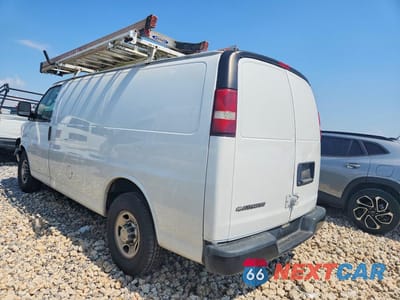 Drugie zdjęcie samochodu z przodu: 2020 CHEVROLET EXPRESS 2500 CARGO UTILITY / SERVICE VAN VIN:1GCWGAFP7L1152243 - miniatura