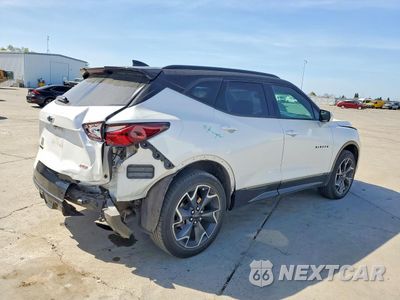 Trzecie zdjęcie samochodu z tyłu: 2022 CHEVROLET BLAZER RS VIN:3GNKBERS9NS212195 - miniatura