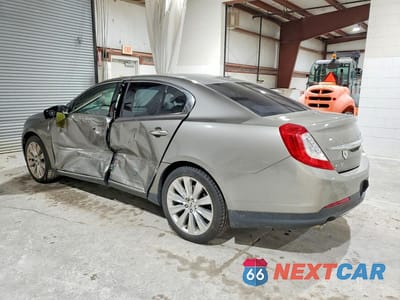 Drugie zdjęcie samochodu z przodu: 2015 LINCOLN MKS VIN:1LNHL9FT6FG607757 - miniatura