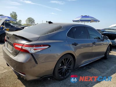 Trzecie zdjęcie samochodu z tyłu: 2019 TOYOTA CAMRY XSE V6 VIN:4T1BZ1HK8KU509383 - miniatura