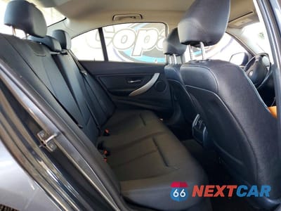 Zdjęcie 10 z 12 samochodu: 2013 BMW 320 I VIN:WBA3B1C54DK129208 - miniatura