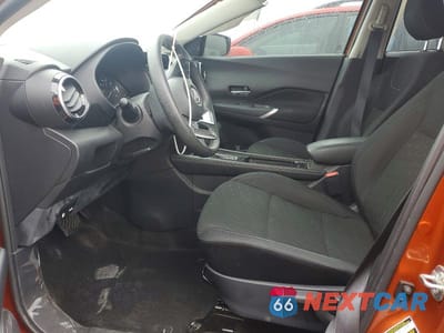 Zdjęcie 7 z 14 samochodu: 2023 NISSAN KICKS SV VIN:3N1CP5CV0PL570786 - miniatura