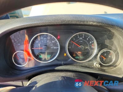 Zdjęcie 9 z 12 samochodu: 2011 JEEP WRANGLER SPORT VIN:1J4AA2D11BL620366 - miniatura